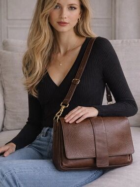 Italian-made Marianelli leather crossbody bag with Prada strap Made in Italy